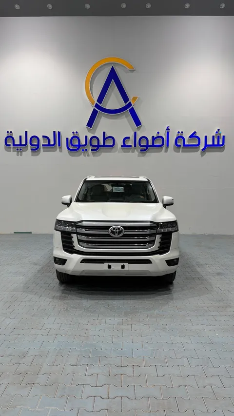 Toyota Land Cruiser VXR R 2026